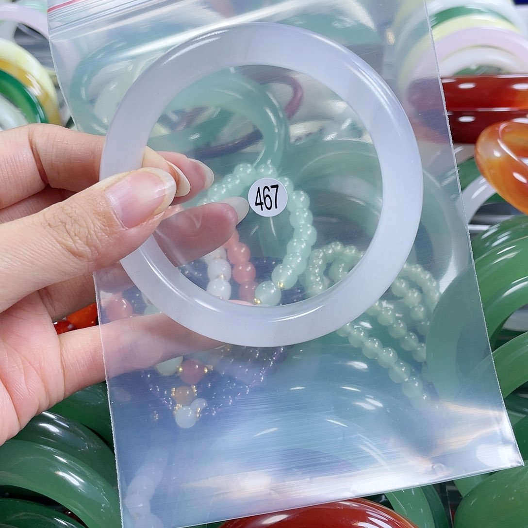 石英质玉手镯未镶嵌62