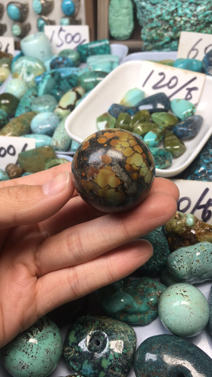 原矿绿松石桶圆珠配饰