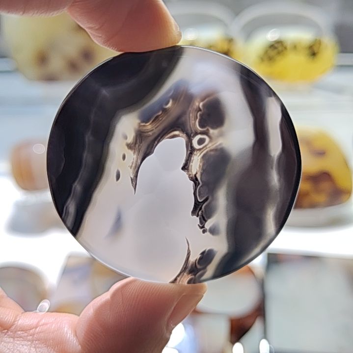 雷***电玛瑙/玉髓未镶嵌吊坠(不含链)