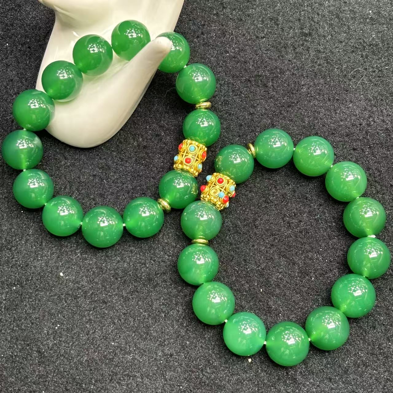 S7708卡14左右-青碧冰芙蓉玛瑙绿手串-多样性发其一