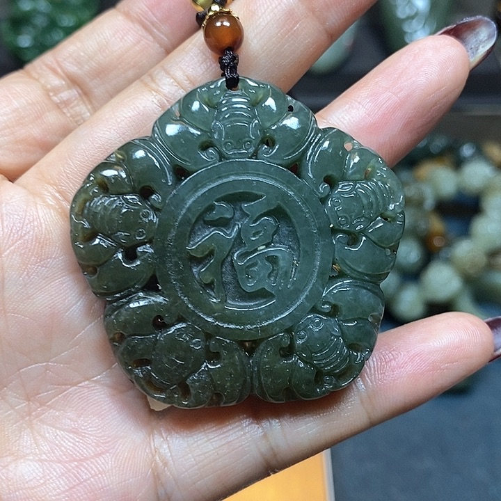 和田玉挂件未镶嵌