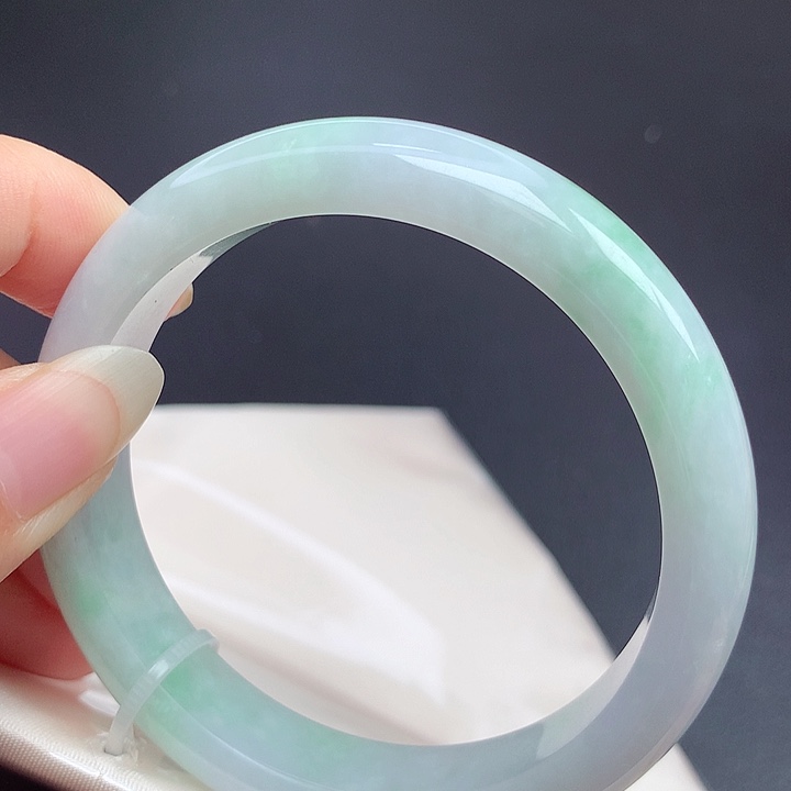 翡翠未镶嵌手镯57.5圈口