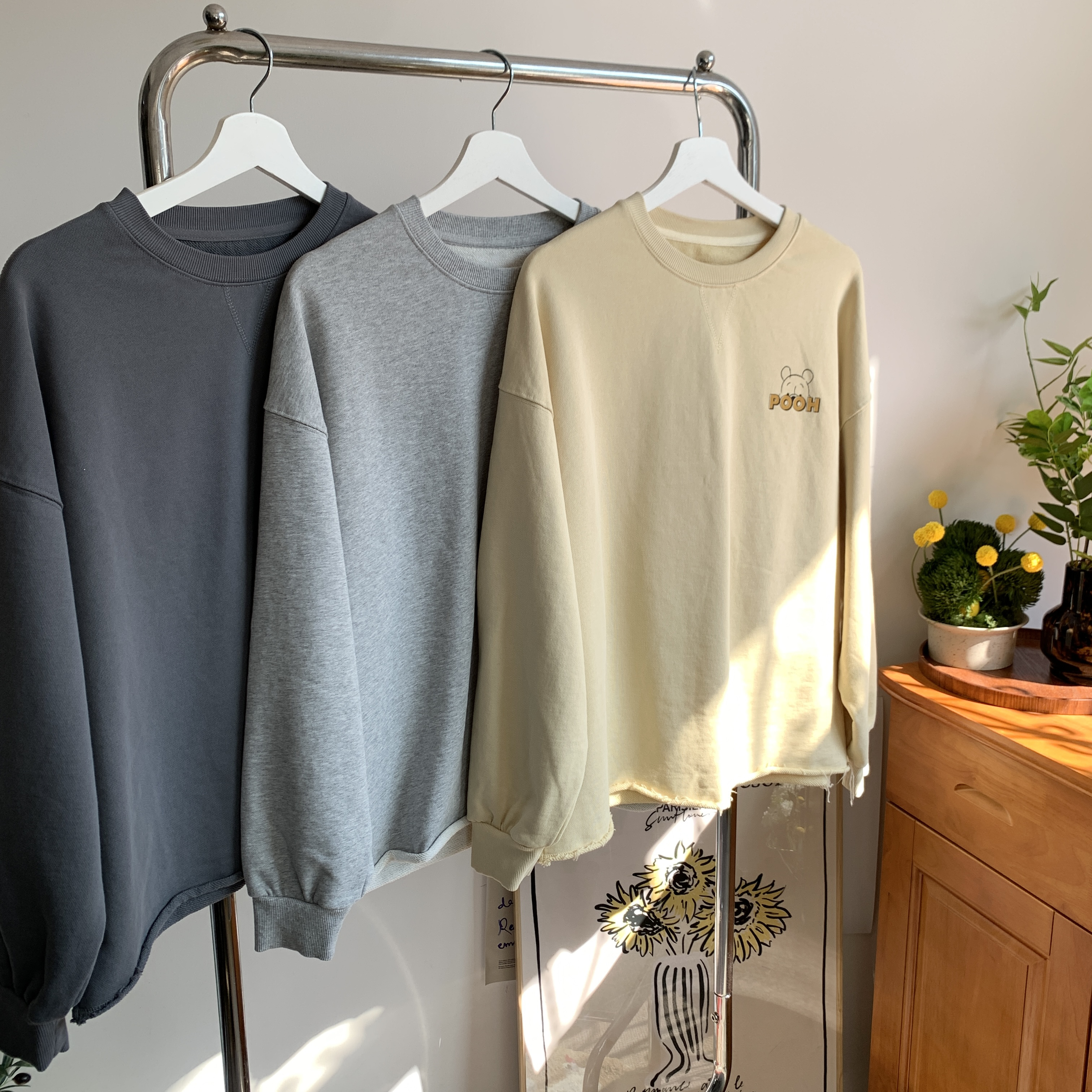 熊熊卫衣//毛边设计印花卫衣