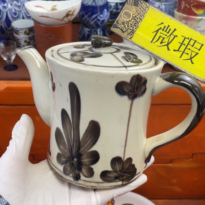 他家瓷器真美…开播了