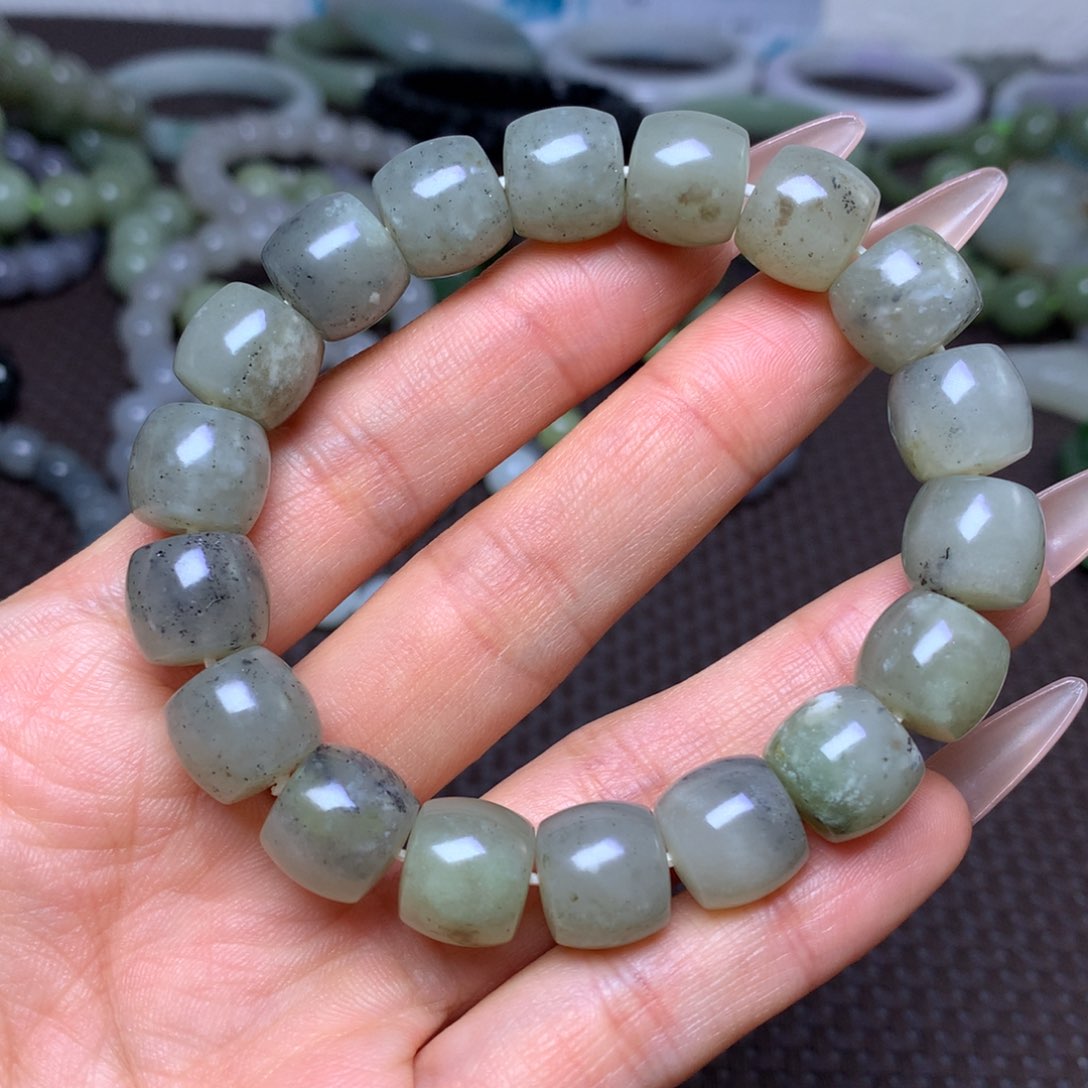 未镶嵌手串和田玉卡12