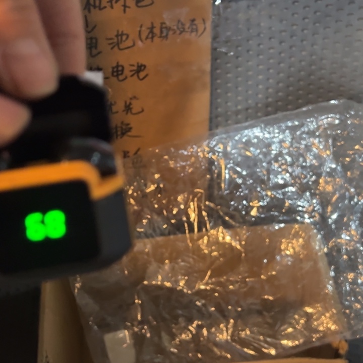 微瑕蓝牙耳机一个