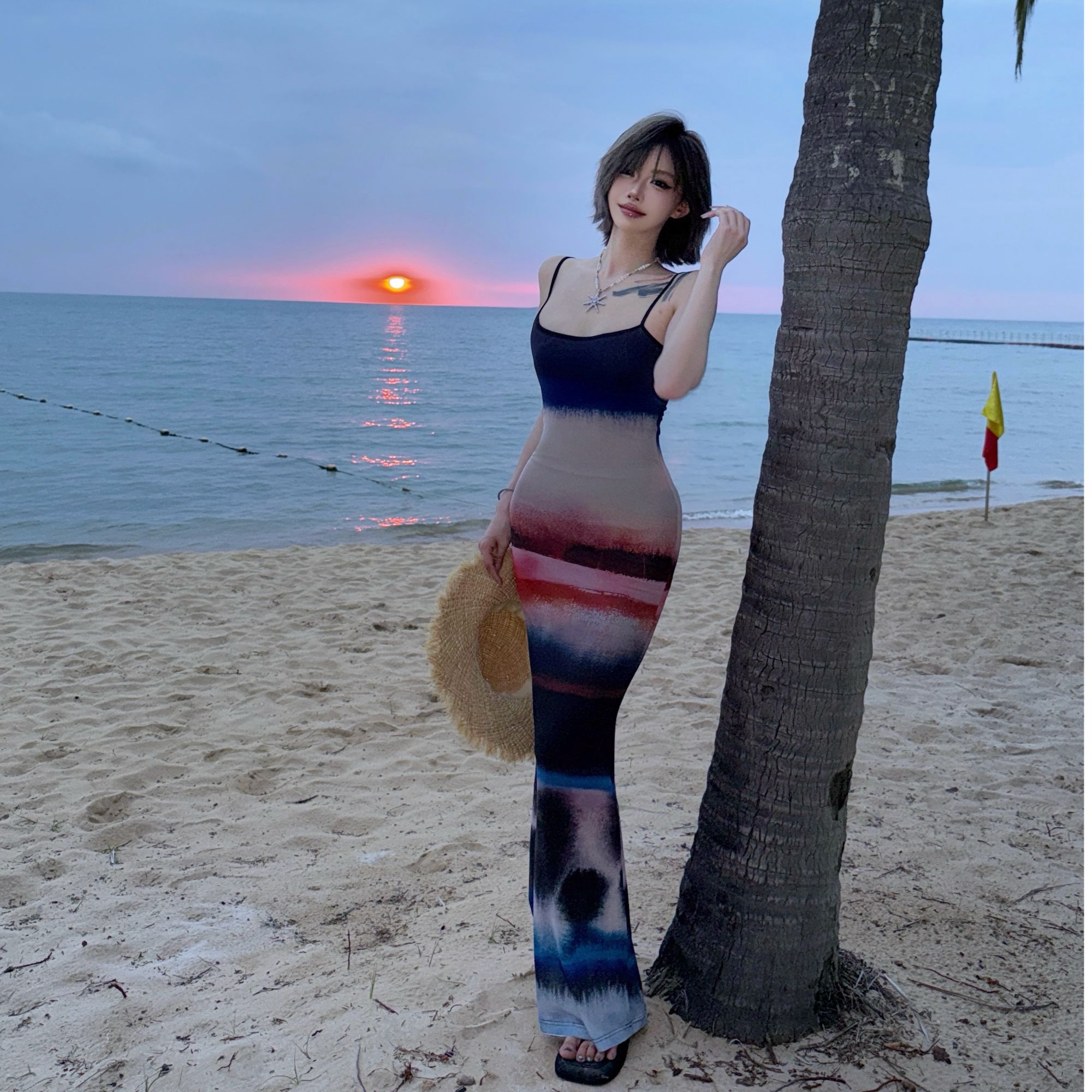 IAMFINE 原创夏日度假“棕榈猎风裙”网纱印花包臀吊带长裙显瘦 