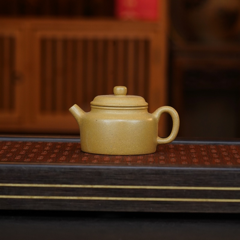 LZY黄金段[德钟200CC]宜兴黄龙山原矿手工紫砂壶