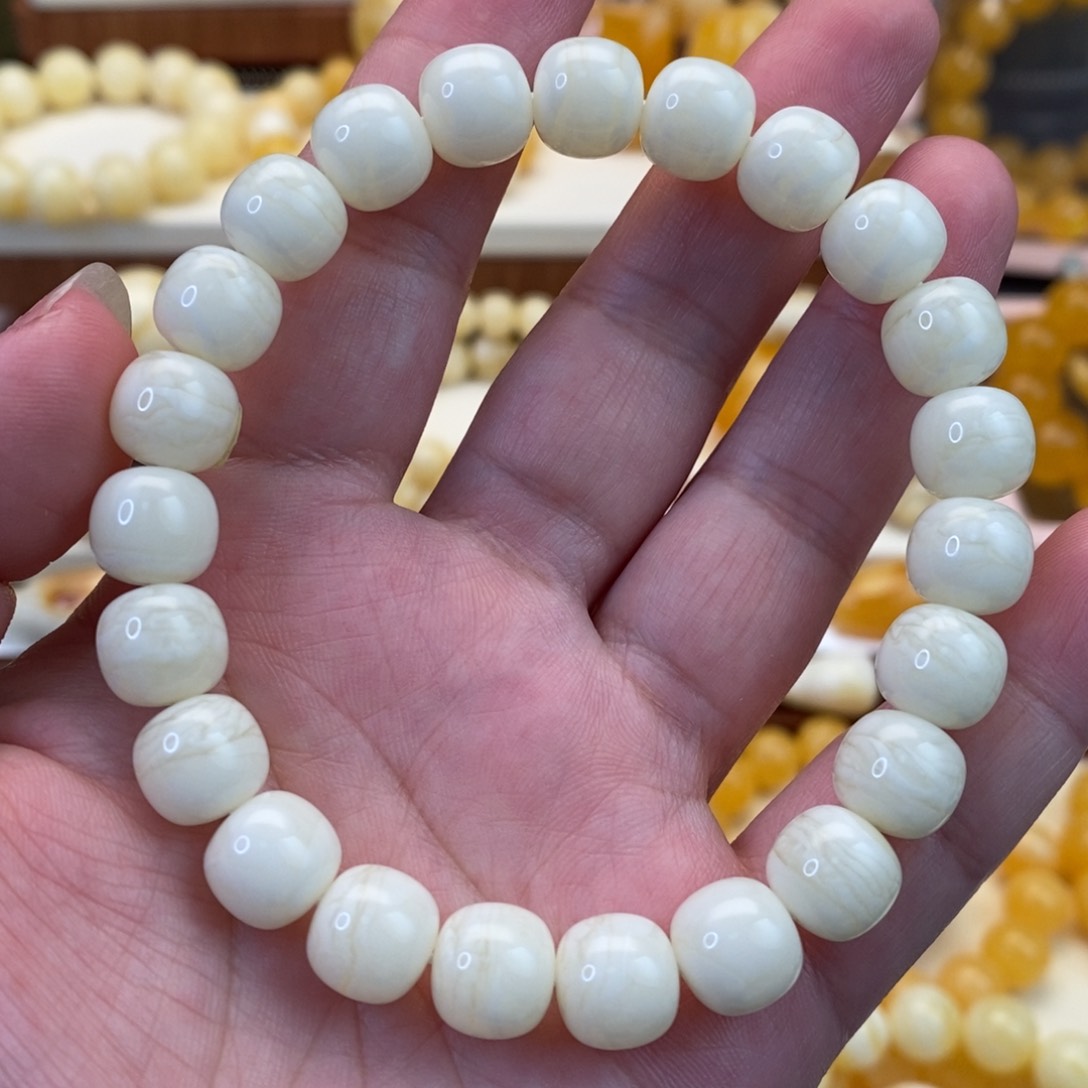 【闪购商品】未镶嵌蜜蜡裸石10➕