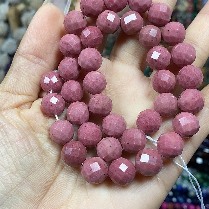 玛瑙/玉髓未镶嵌珠宝半成品A级天然红木纹切面卡10mm一条