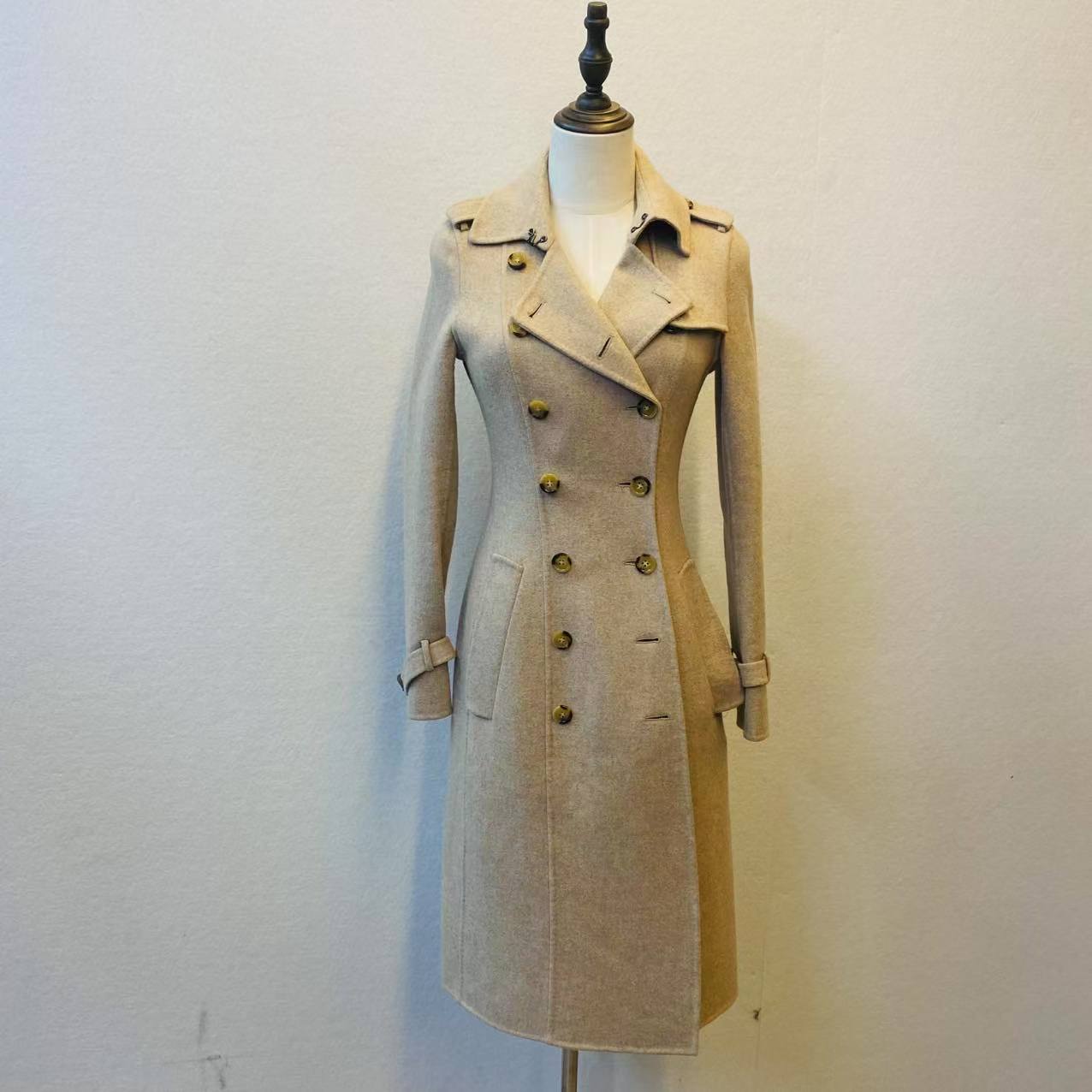 99新 BURBERRY/博柏利 海囤/巴宝莉大衣/36码/ch86015