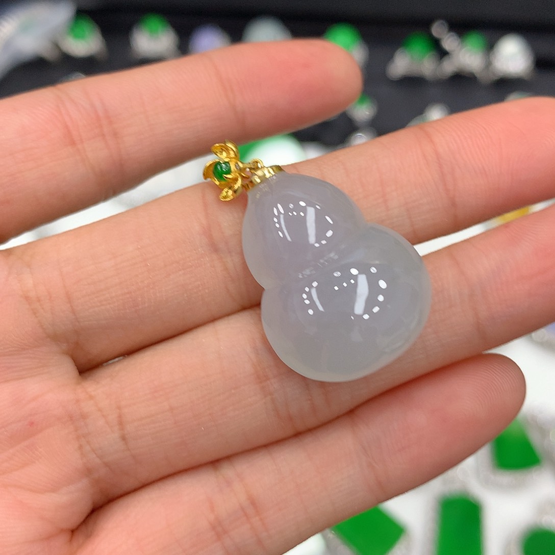 【闪购商品】翡翠吊坠(不含链)18K金镶嵌葫芦