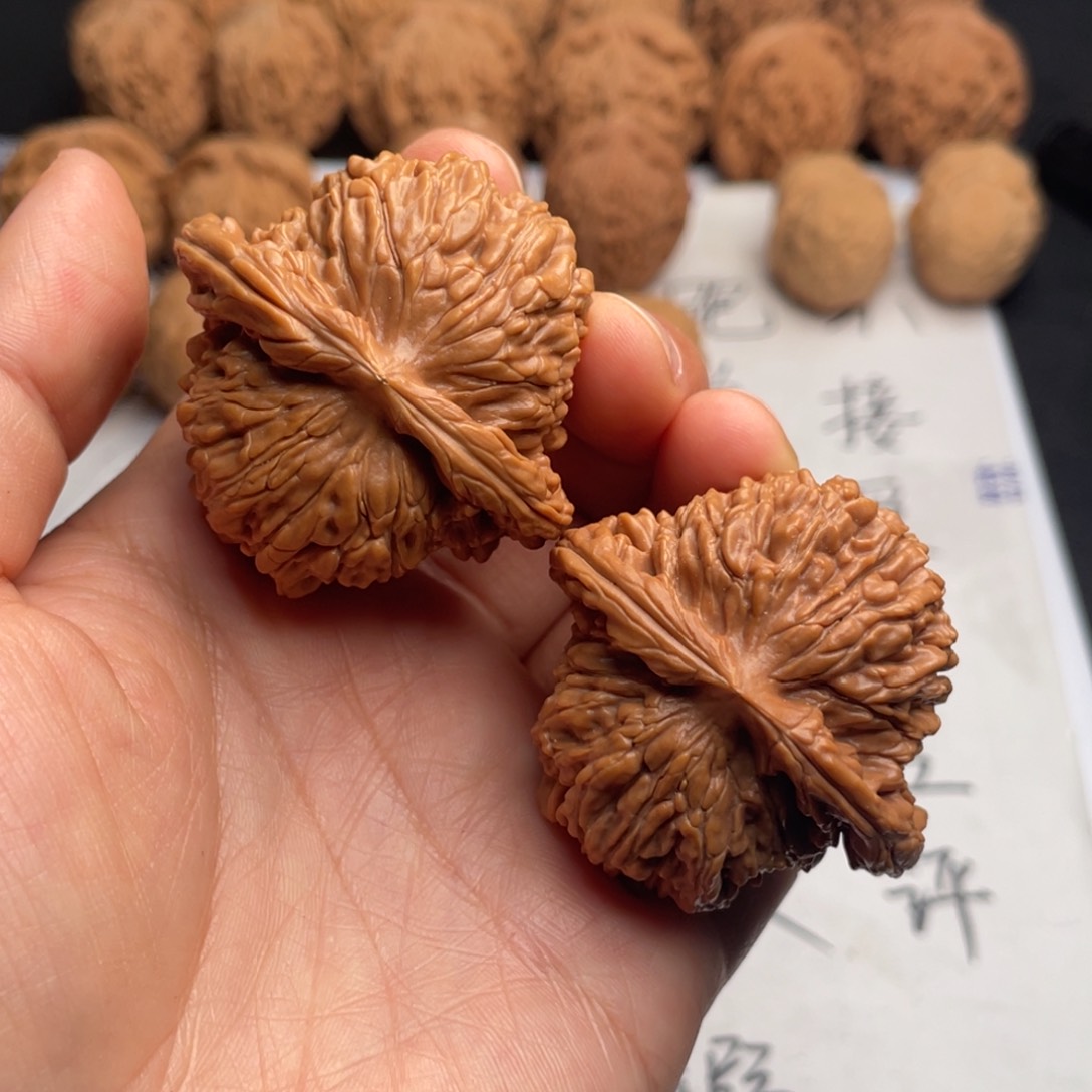 文玩核桃吊坠509。44楼