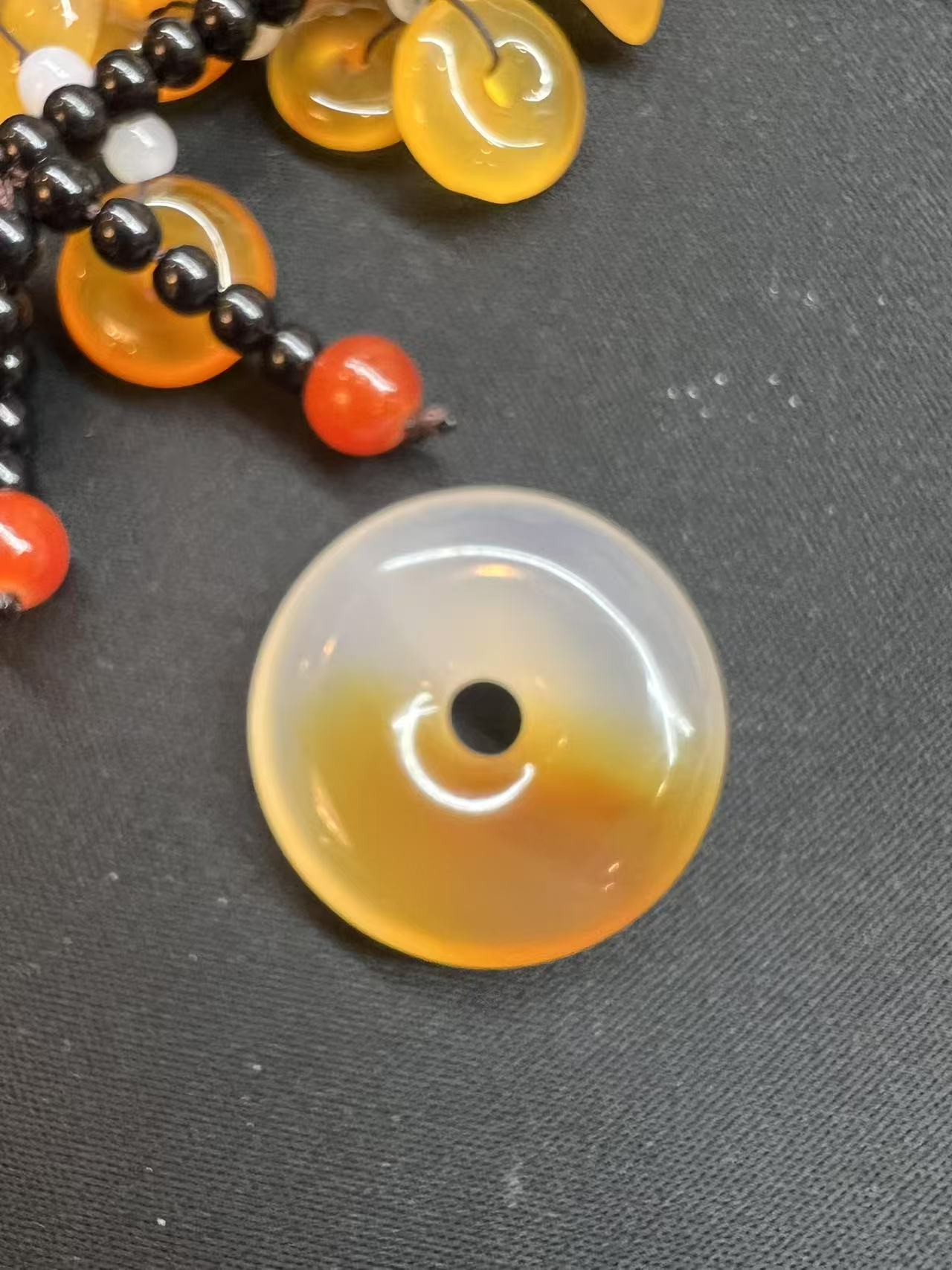 天然北红玛瑙平安扣