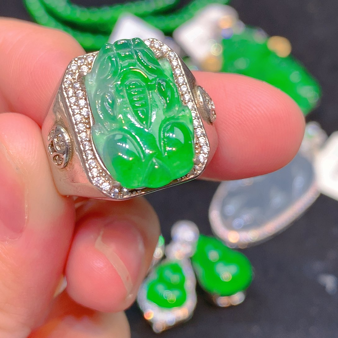 吊坠(不含链)银S925镶嵌翡翠翡翠