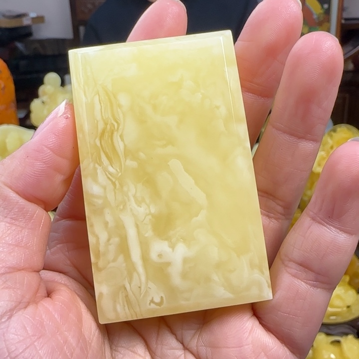 蜜蜡珠宝奇石未镶嵌