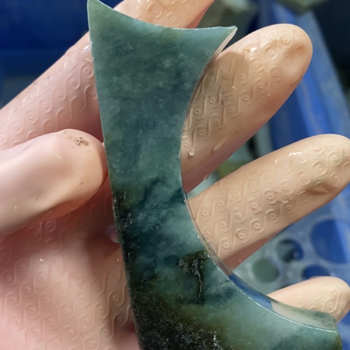 翡翠裸石缅甸翡翠边角料