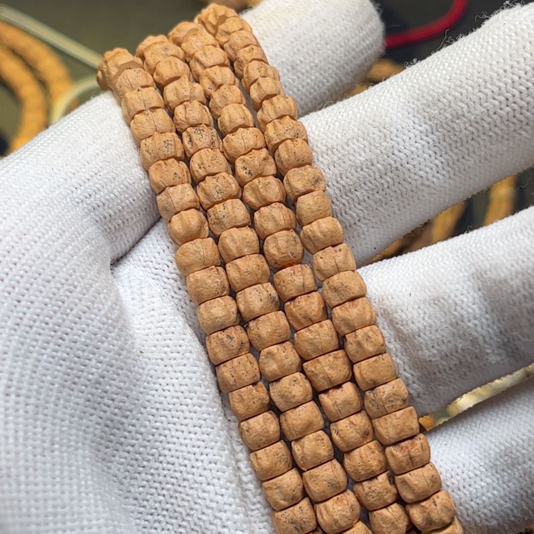 【闪购商品】柏香籽/百香籽吊坠