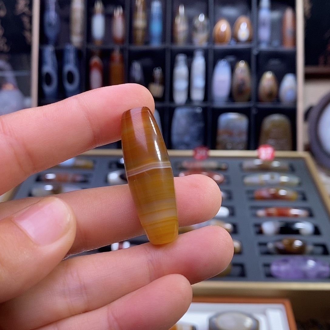 玛瑙/玉髓颈饰合金