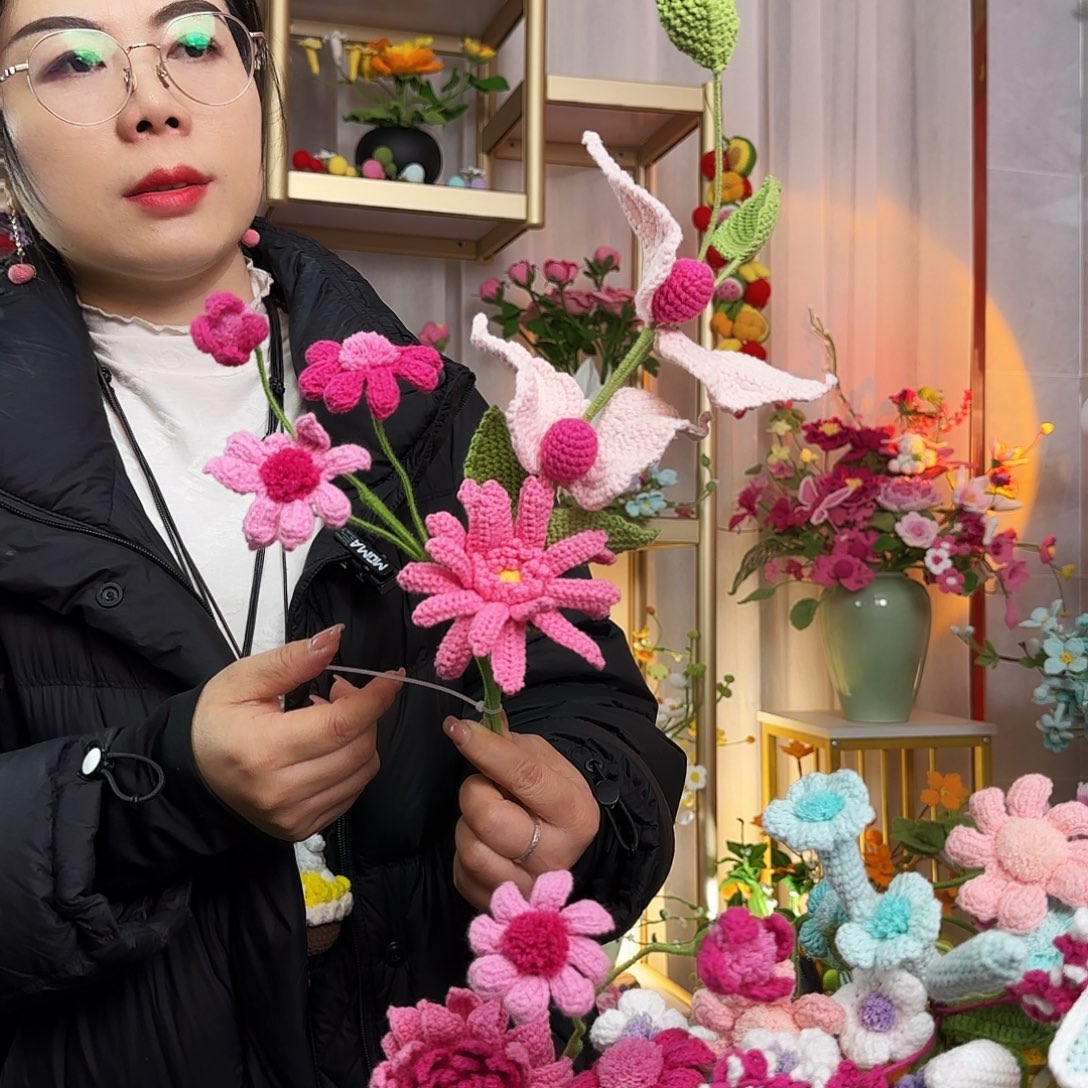 手工钩织设计花束