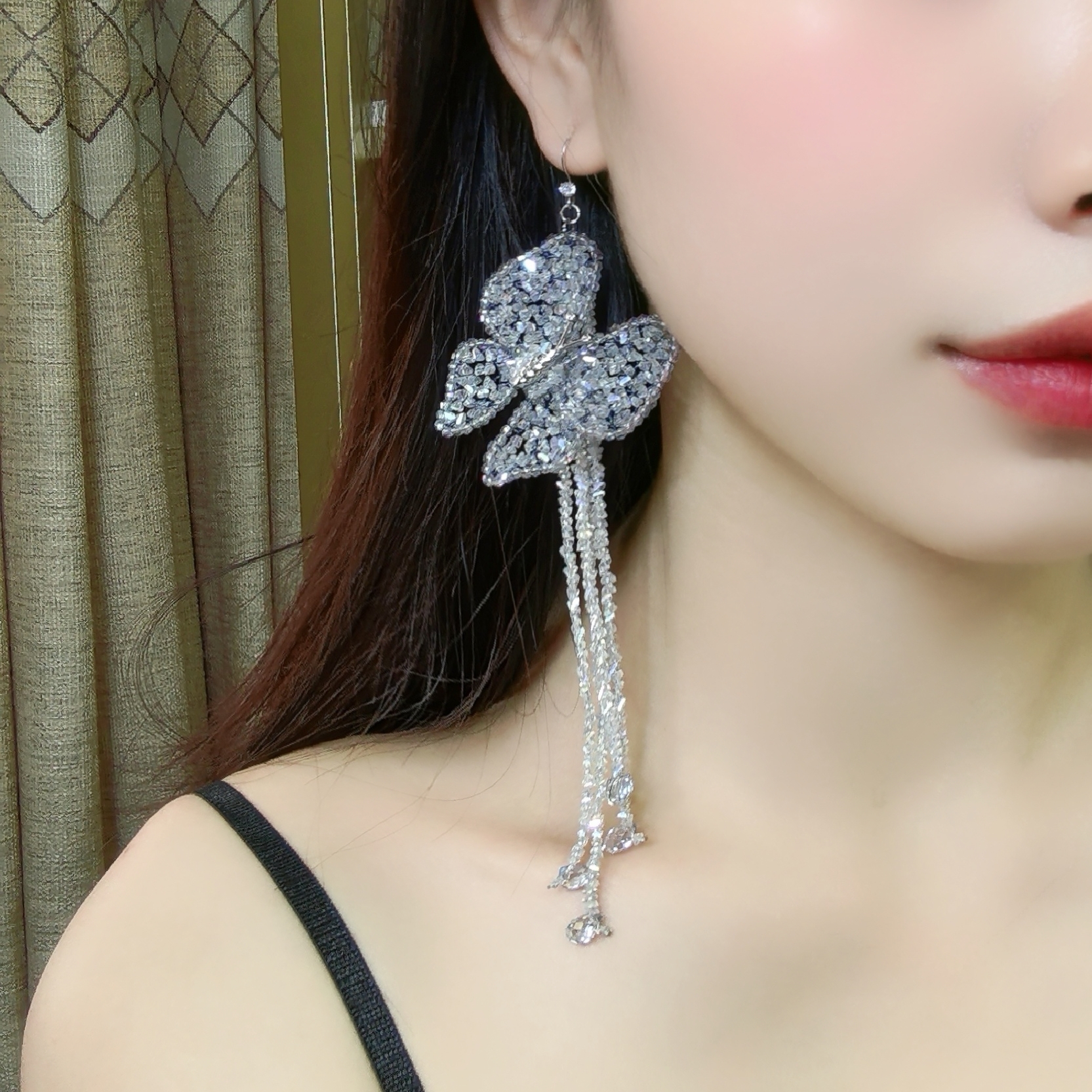 铜合金合成锆石耳饰 西子家莫奈微丝密镶蓝色耳环