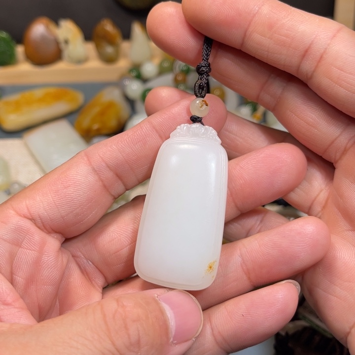 和田玉手串未镶嵌