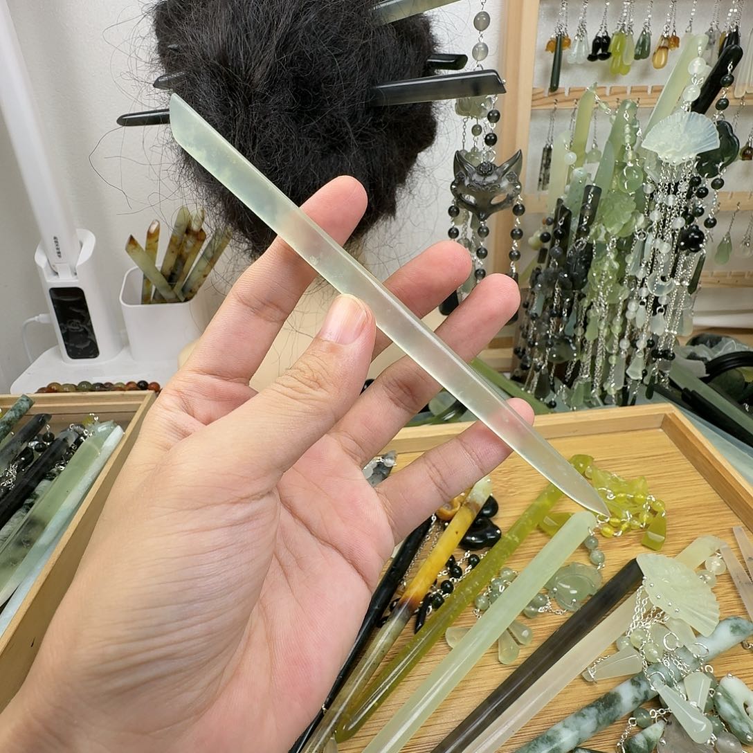 未镶嵌蛇纹石玉发饰