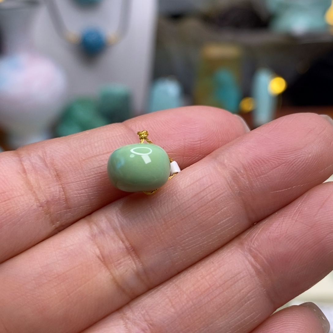 绿松石未镶嵌珠宝奇石9,2×7.2