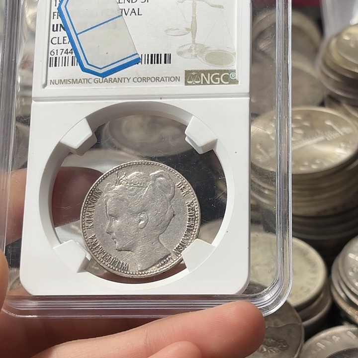 s***y银Ag925荷兰威廉敏娜银币