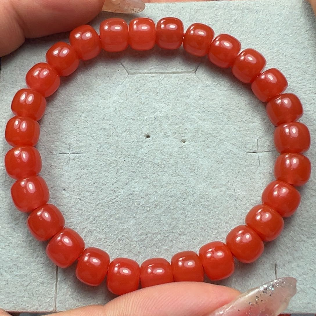 南红玛瑙手串未镶嵌