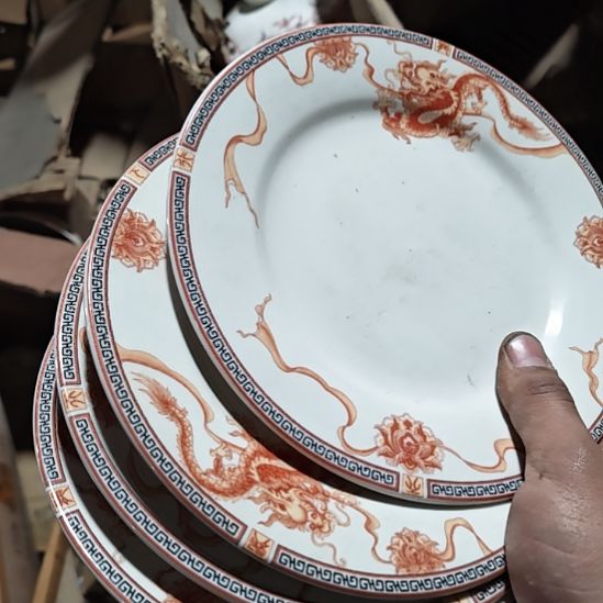 茶盏陶瓷盘子碗啥都有