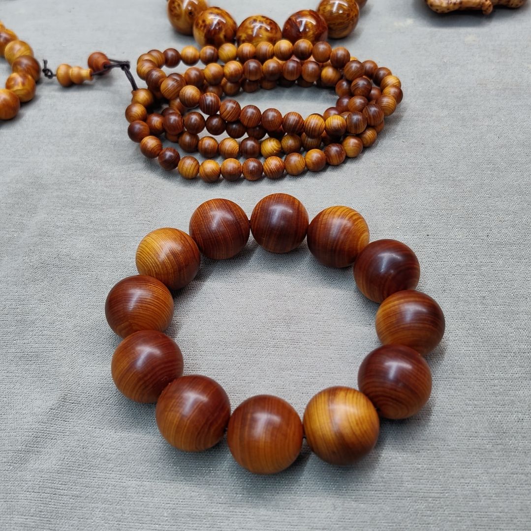 用***32.0干黑油珠子4颗