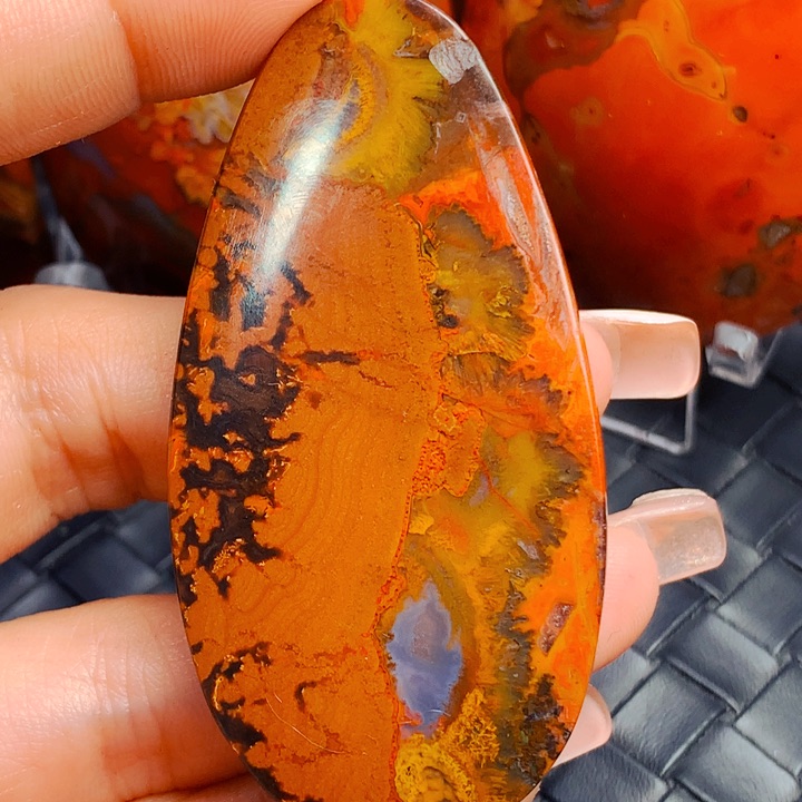 玛瑙/玉髓颈饰未镶嵌宣****部