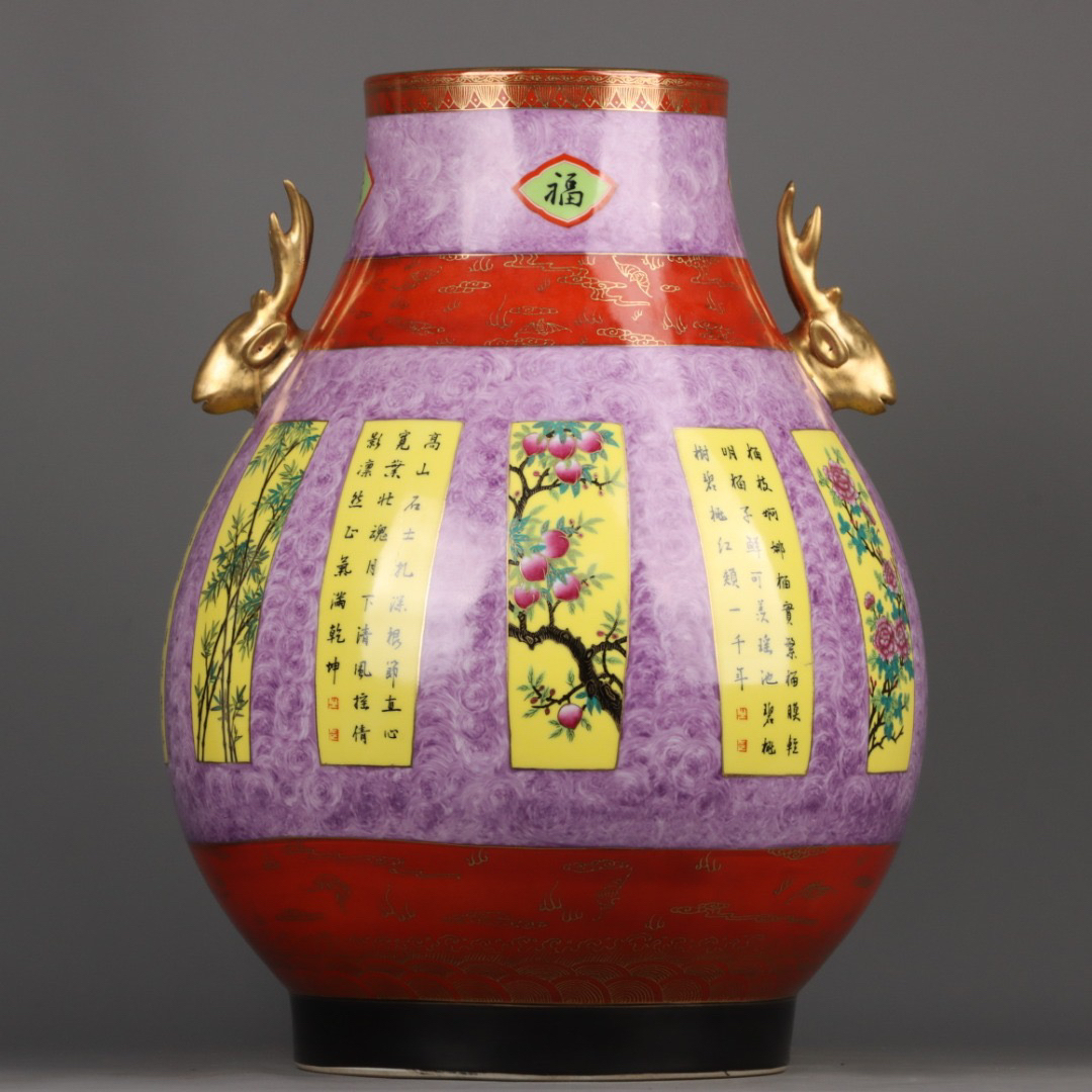 清乾隆 纹鹿头尊