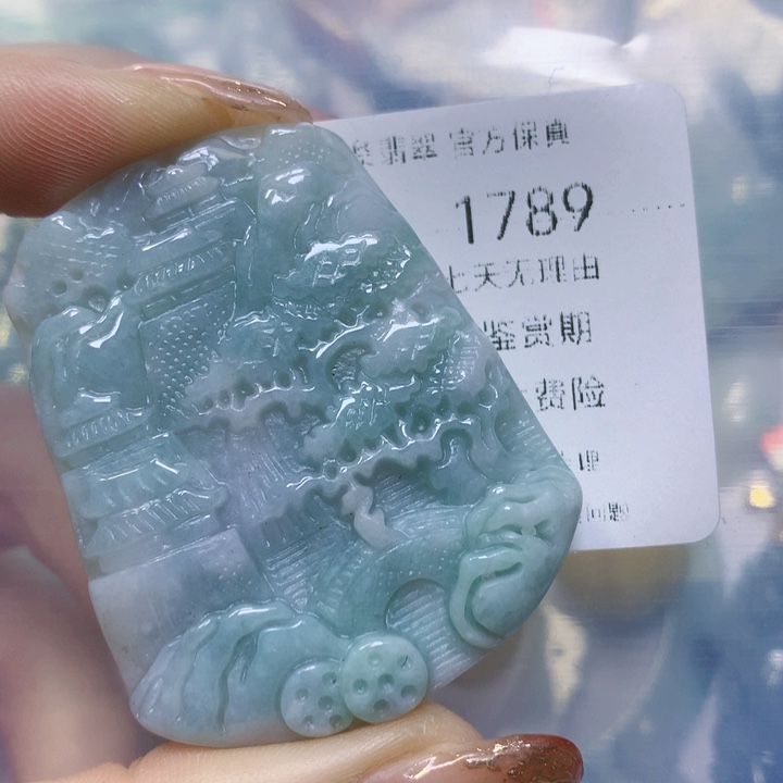 翡翠颈饰未镶嵌翡翠