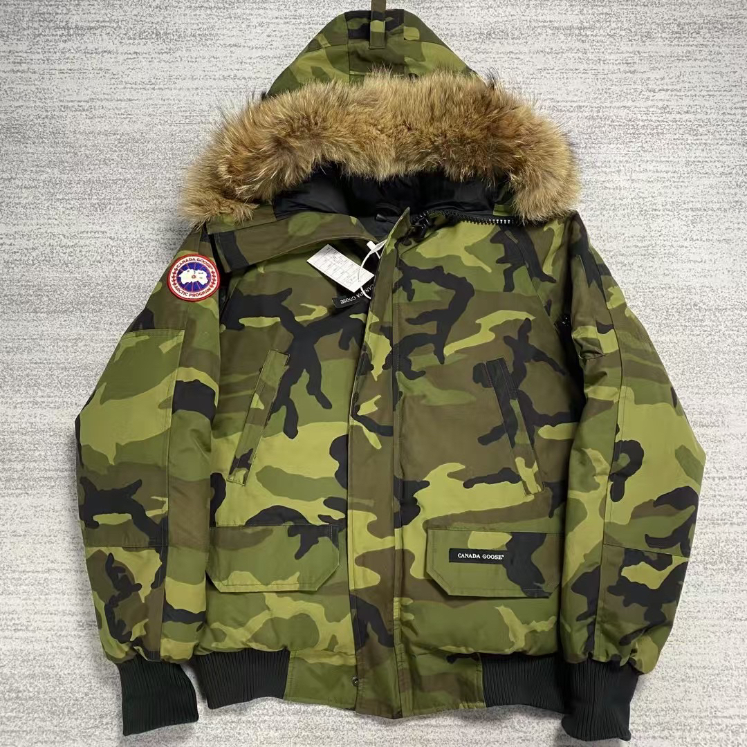 99新 CANADA GOOSE 加拿大鹅迷彩绿色飞行员毛领夹克羽绒服XS