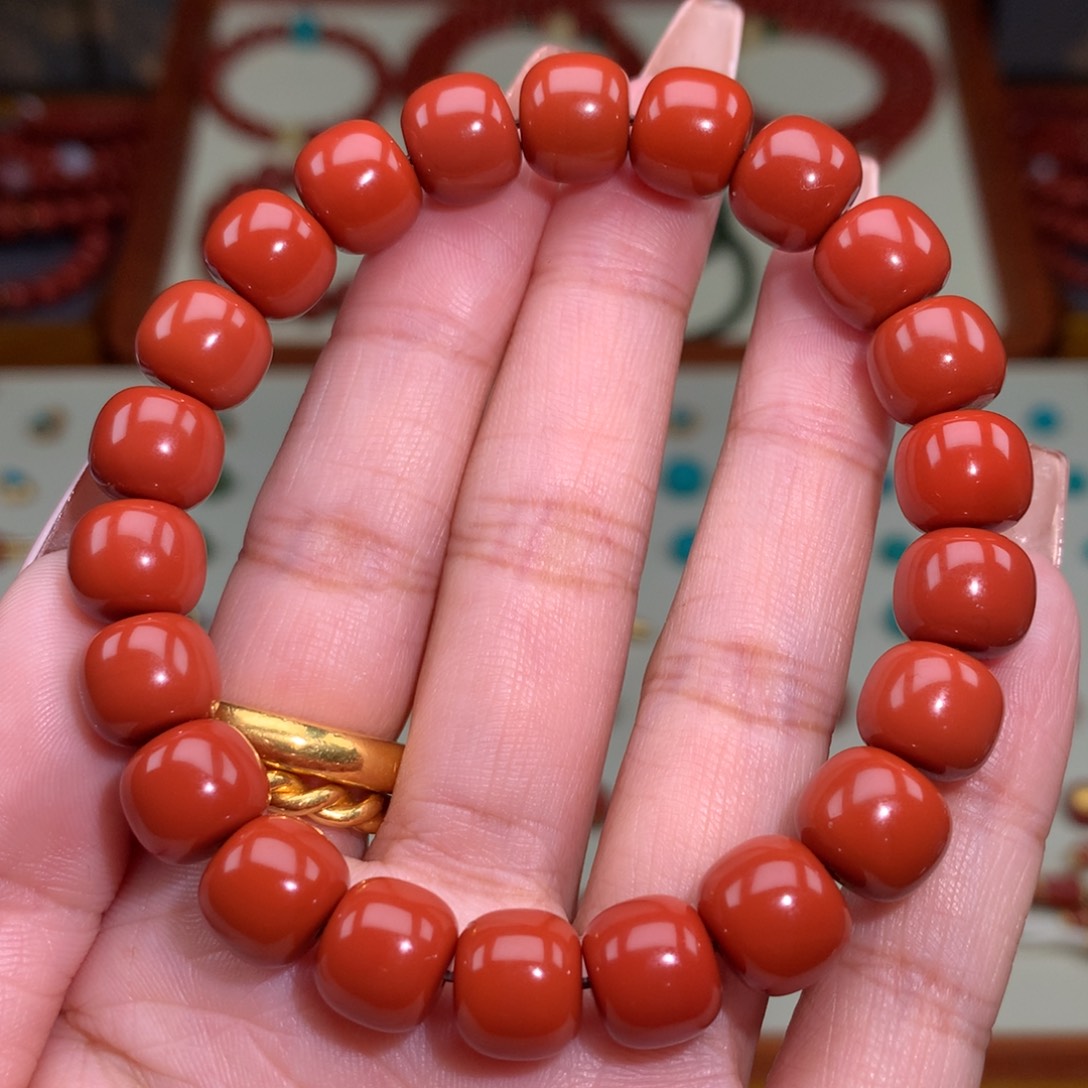 南红玛瑙颈饰未镶嵌