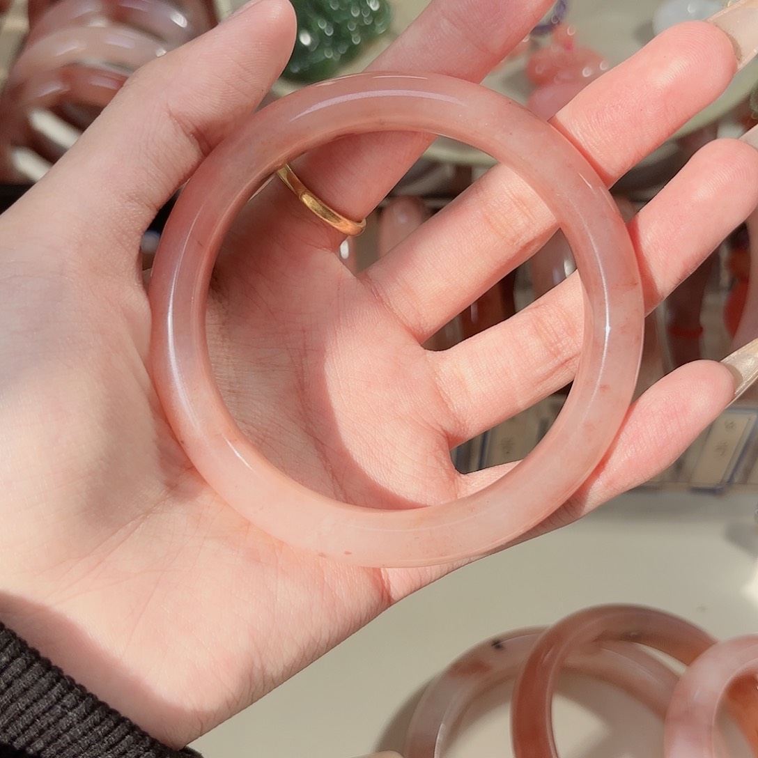 石英质玉手镯未镶嵌聆**好