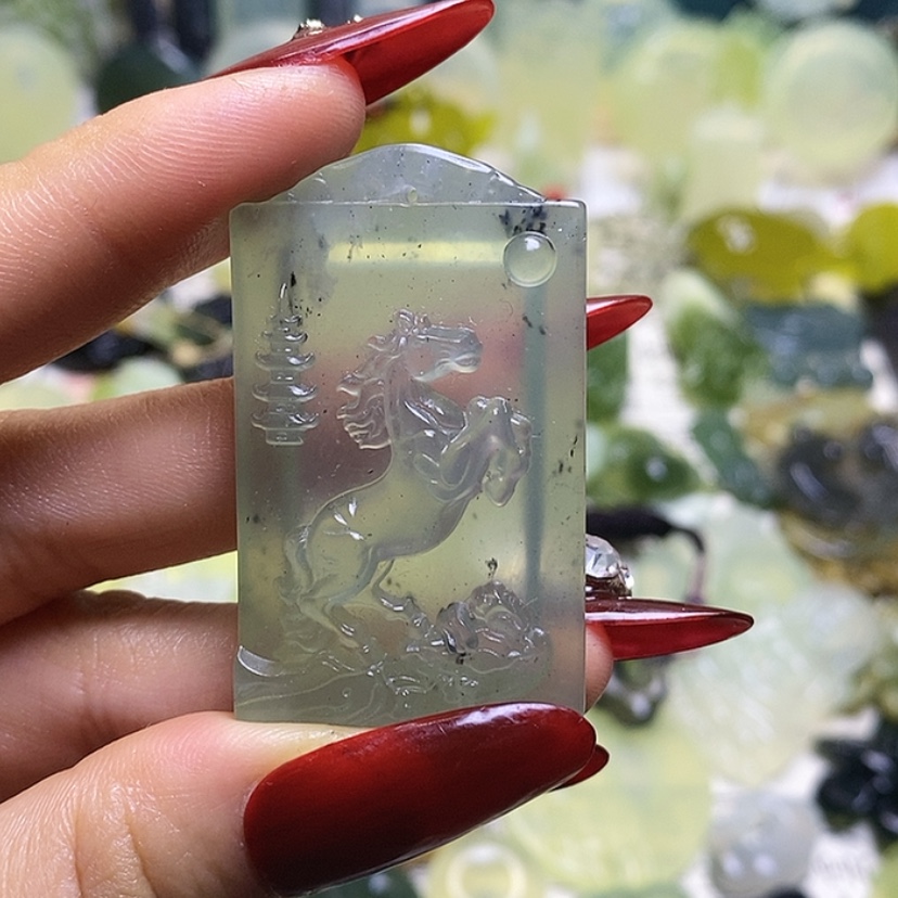 【闪购商品】蛇纹石玉颈饰未镶嵌