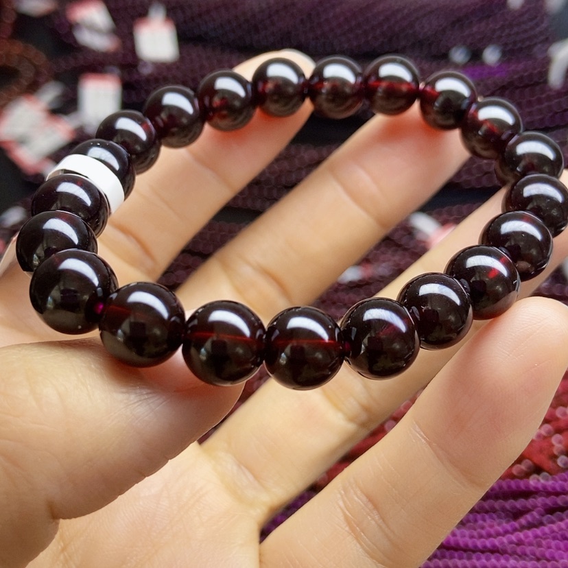 【闪购商品】石榴石手链未镶嵌9.3