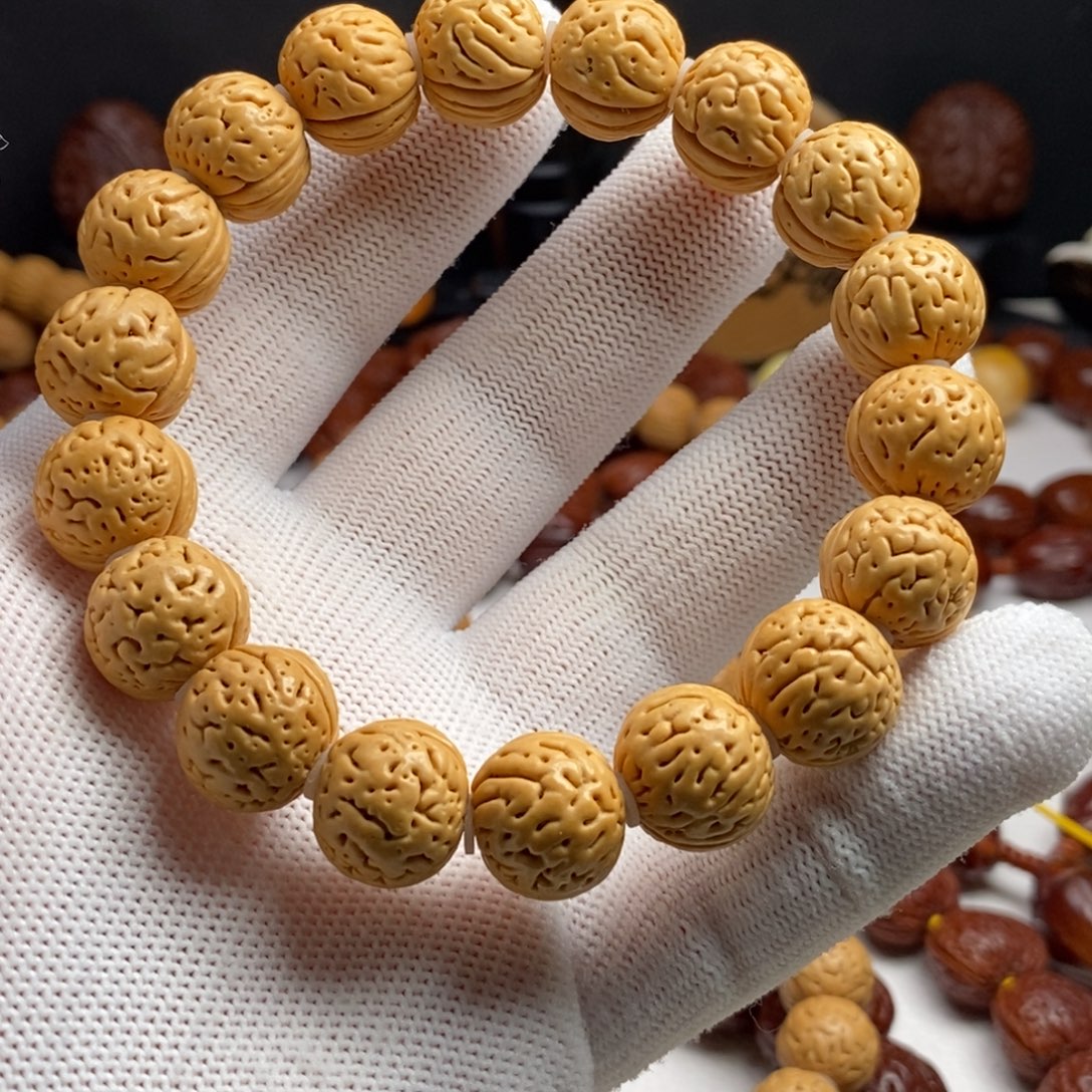 小***明桃核吊坠啊啊啊啊啊啊啊啊