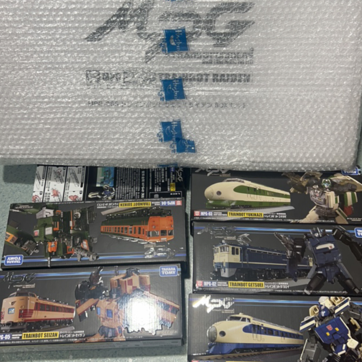 变形金刚mpg雷电01-06s套出，全新未拆，拆封无售后盒控验尸官慎拍