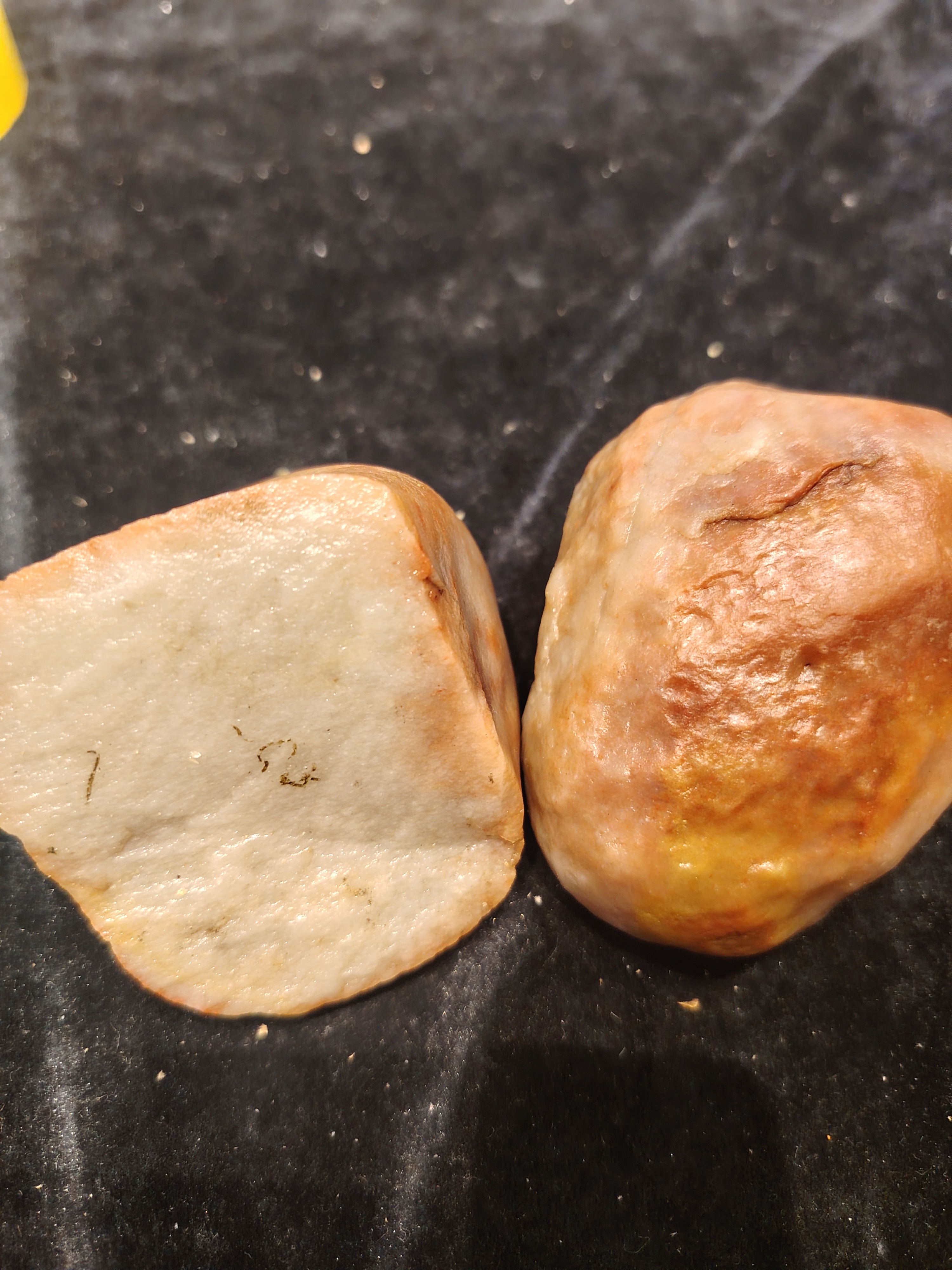 原石观赏石黄蜡石切料海南发货