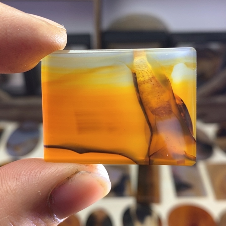 玛瑙/玉髓颈饰未镶嵌