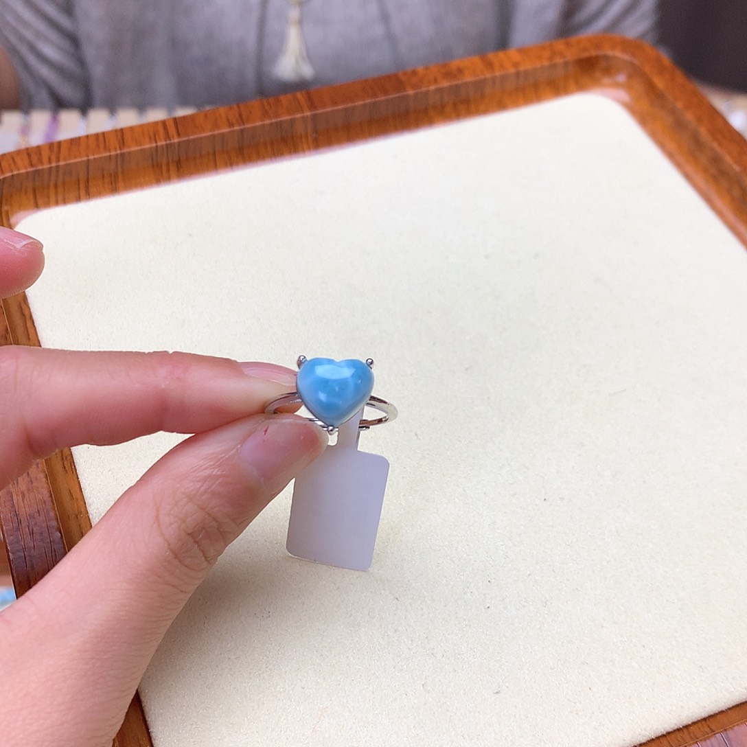 针钠钙石（海纹石）戒指未镶嵌