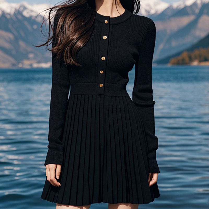赫本子女秋冬季风黑色短裙高级2024针织新款别致腰绝美感收连衣裙
