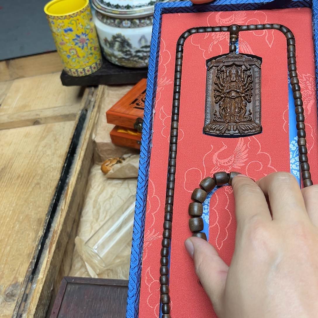 大叶紫檀（黑酸枝木类）
