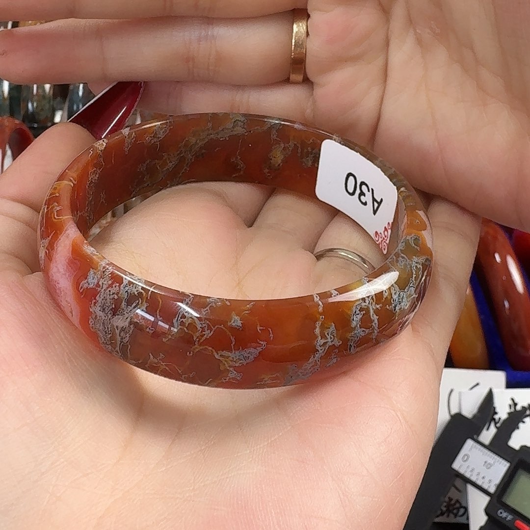 玛瑙/玉髓未镶嵌手镯