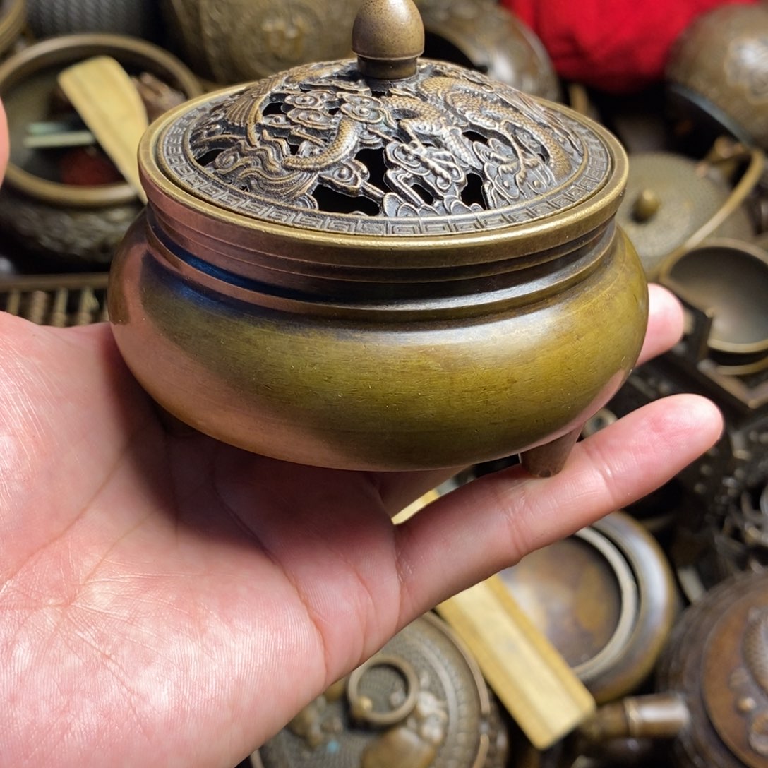 精美铜器做工精良