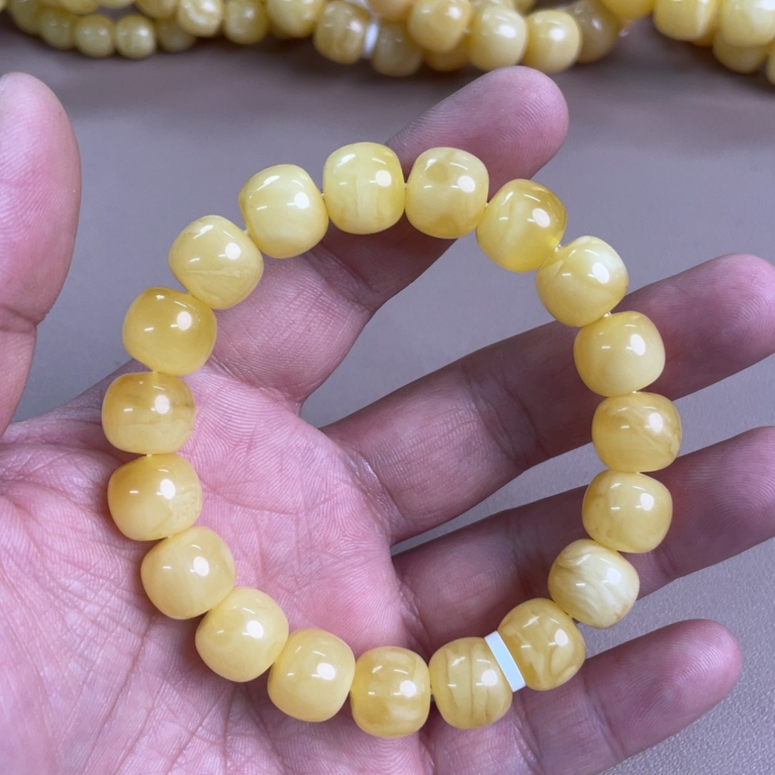 琥珀裸石未镶嵌019000000000